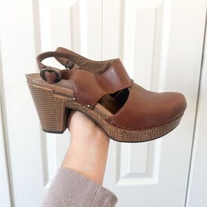 Dankso Brown Leather Women's Clogs